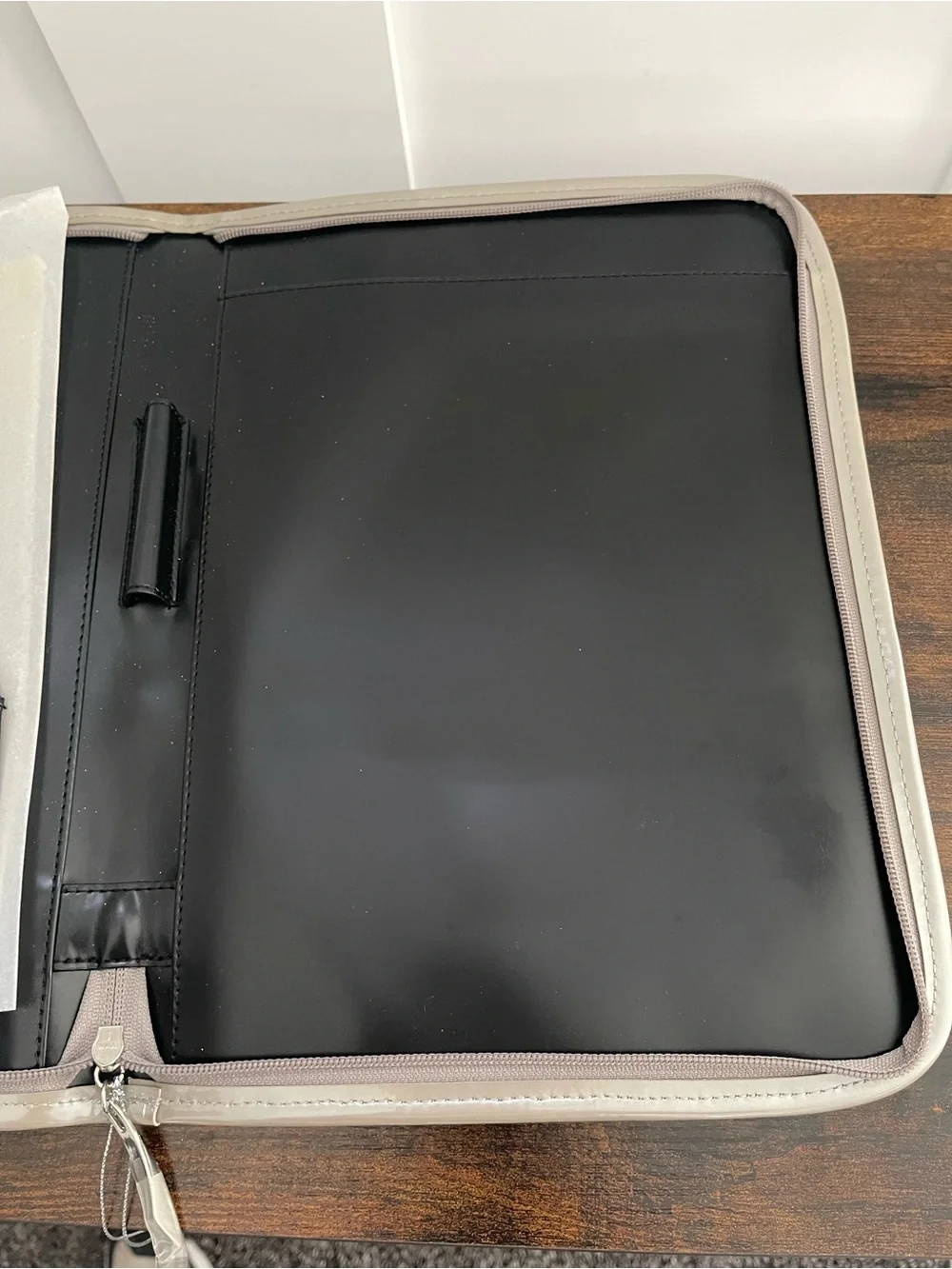 Beijo Glossy Patent Tablet Folio Case in Taupe